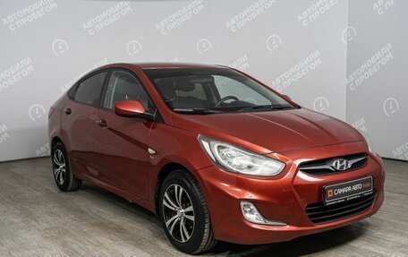 Hyundai Solaris II рестайлинг, 2011 год, 579 800 рублей, 3 фотография