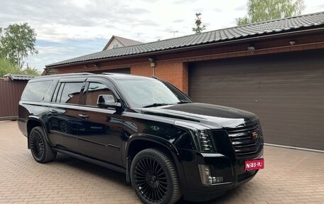 Cadillac Escalade IV, 2020 год, 8 790 000 рублей, 1 фотография