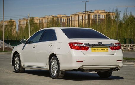 Toyota Camry, 2013 год, 5 фотография