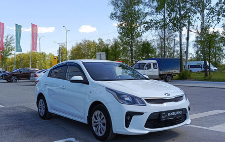 KIA Rio IV, 2018 год, 1 477 000 рублей, 3 фотография