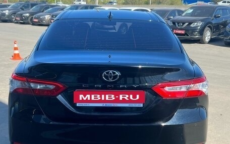 Toyota Camry, 2019 год, 3 095 000 рублей, 4 фотография