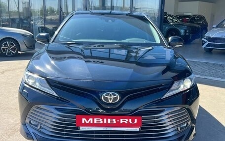 Toyota Camry, 2019 год, 3 095 000 рублей, 8 фотография