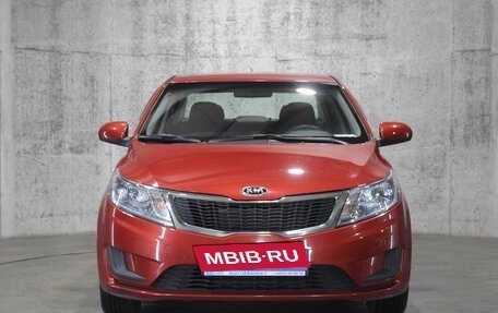 KIA Rio III рестайлинг, 2013 год, 885 000 рублей, 2 фотография