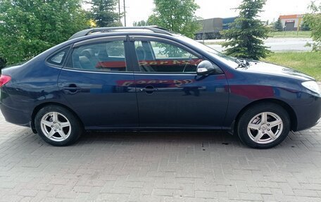 Hyundai Elantra IV, 2010 год, 685 000 рублей, 3 фотография