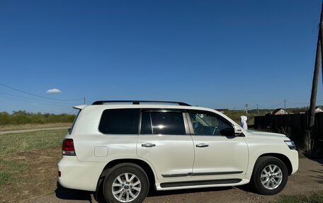 Toyota Land Cruiser 200, 2015 год, 5 499 999 рублей, 3 фотография