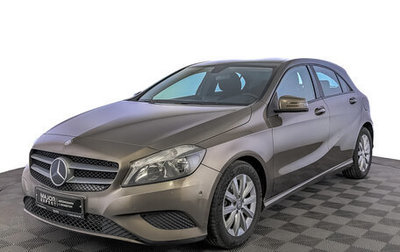 Mercedes-Benz A-Класс, 2013 год, 1 365 000 рублей, 1 фотография