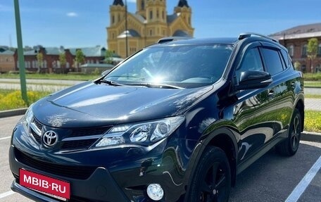 Toyota RAV4, 2015 год, 2 650 000 рублей, 1 фотография