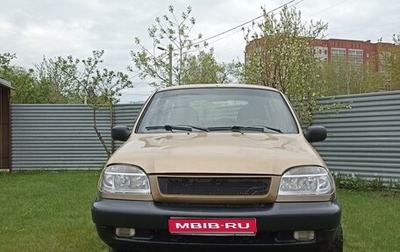 Chevrolet Niva I рестайлинг, 2004 год, 375 000 рублей, 1 фотография