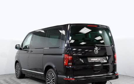 Volkswagen Multivan T6 рестайлинг, 2023 год, 9 900 000 рублей, 7 фотография
