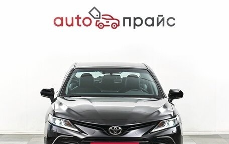 Toyota Camry, 2021 год, 3 500 000 рублей, 2 фотография