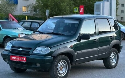 Chevrolet Niva I рестайлинг, 2004 год, 215 000 рублей, 1 фотография