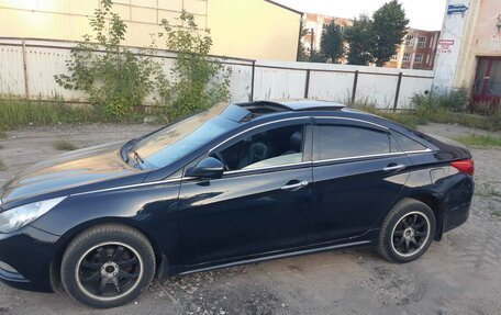 Hyundai Sonata VI, 2011 год, 1 050 000 рублей, 3 фотография