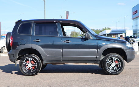 Chevrolet Niva I рестайлинг, 2011 год, 630 000 рублей, 4 фотография