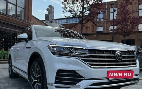 Volkswagen Touareg III, 2020 год, 6 800 000 рублей, 3 фотография