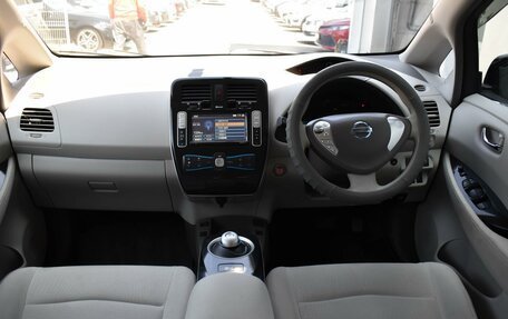 Nissan Leaf I, 2011 год, 775 000 рублей, 6 фотография