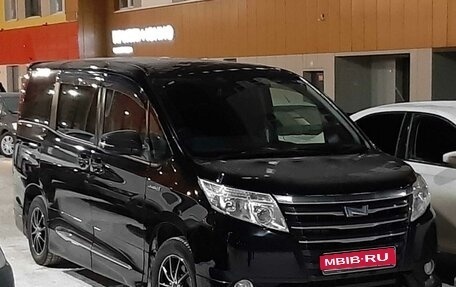 Toyota Noah III, 2015 год, 1 800 000 рублей, 1 фотография