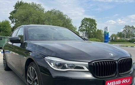 BMW 7 серия, 2018 год, 4 900 000 рублей, 1 фотография
