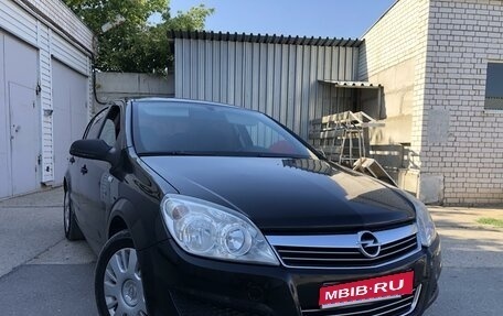 Opel Astra H, 2008 год, 550 000 рублей, 1 фотография