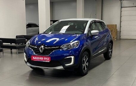 Renault Kaptur I рестайлинг, 2022 год, 2 350 000 рублей, 1 фотография