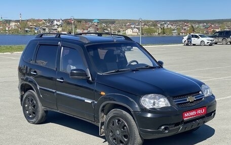 Chevrolet Niva I рестайлинг, 2012 год, 505 000 рублей, 1 фотография