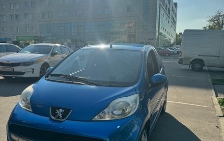 Peugeot 107 I рестайлинг, 2011 год, 560 000 рублей, 1 фотография