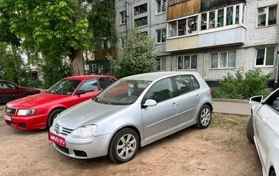 Volkswagen Golf V, 2004 год, 415 000 рублей, 1 фотография