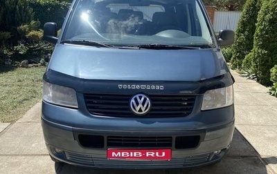 Volkswagen Transporter T5 рестайлинг, 2005 год, 1 250 000 рублей, 1 фотография