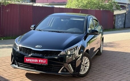 KIA Rio IV, 2020 год, 2 100 000 рублей, 1 фотография