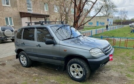 Chevrolet Niva I рестайлинг, 2008 год, 600 000 рублей, 1 фотография