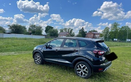 Renault Kaptur I рестайлинг, 2019 год, 1 500 000 рублей, 1 фотография