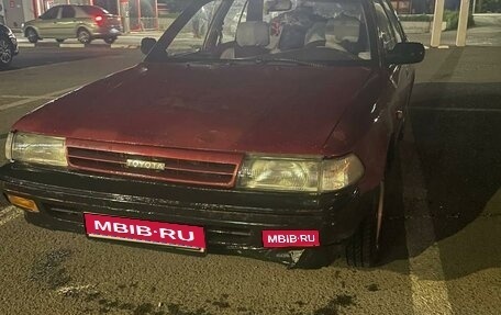 Toyota Carina, 1990 год, 102 000 рублей, 1 фотография