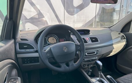 Renault Megane III, 2011 год, 780 000 рублей, 2 фотография