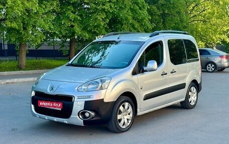 Peugeot Partner II рестайлинг 2, 2013 год, 865 000 рублей, 1 фотография