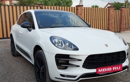 Porsche Macan I рестайлинг, 2015 год, 3 000 000 рублей, 4 фотография