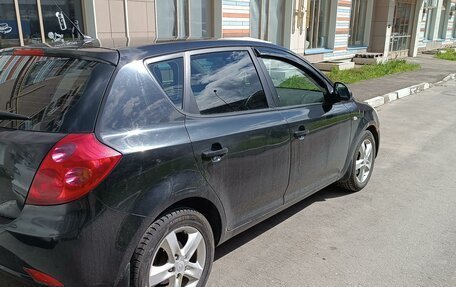 KIA cee'd I рестайлинг, 2008 год, 650 000 рублей, 4 фотография