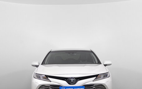 Toyota Camry, 2020 год, 3 399 000 рублей, 2 фотография