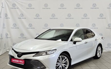 Toyota Camry, 2019 год, 3 500 000 рублей, 1 фотография