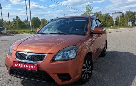 KIA Rio II, 2010 год, 618 000 рублей, 1 фотография