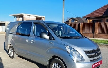 Hyundai Grand Starex Grand Starex I рестайлинг 2, 2009 год, 1 490 000 рублей, 3 фотография