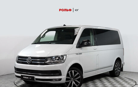 Volkswagen Caravelle T6 рестайлинг, 2018 год, 4 725 000 рублей, 1 фотография