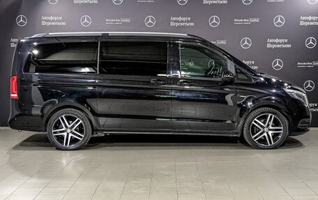 Mercedes-Benz V-Класс, 2016 год, 6 250 000 рублей, 4 фотография