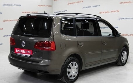 Volkswagen Touran III, 2012 год, 1 065 000 рублей, 4 фотография