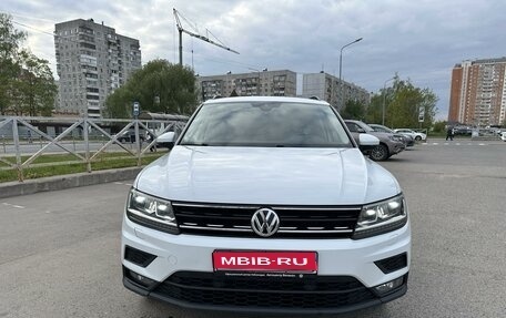 Volkswagen Tiguan II, 2019 год, 2 490 000 рублей, 1 фотография