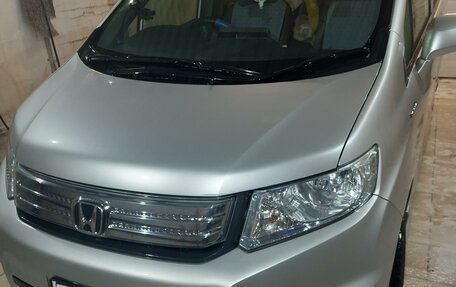 Honda Freed I, 2012 год, 1 220 000 рублей, 1 фотография