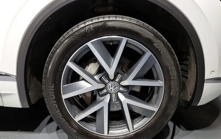 Volkswagen Touareg III, 2020 год, 5 985 000 рублей, 6 фотография