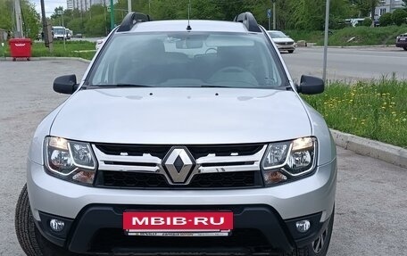 Renault Duster I рестайлинг, 2018 год, 1 332 000 рублей, 2 фотография