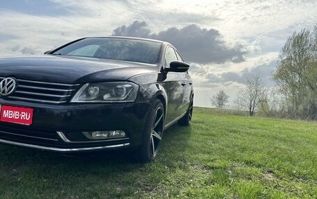 Volkswagen Passat B7, 2011 год, 1 650 000 рублей, 1 фотография