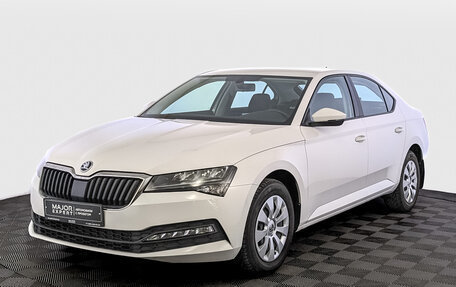 Skoda Superb III рестайлинг, 2021 год, 3 310 000 рублей, 1 фотография