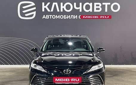 Toyota Camry, 2021 год, 3 380 000 рублей, 2 фотография
