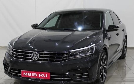 Volkswagen Passat B8 рестайлинг, 2016 год, 2 200 000 рублей, 1 фотография